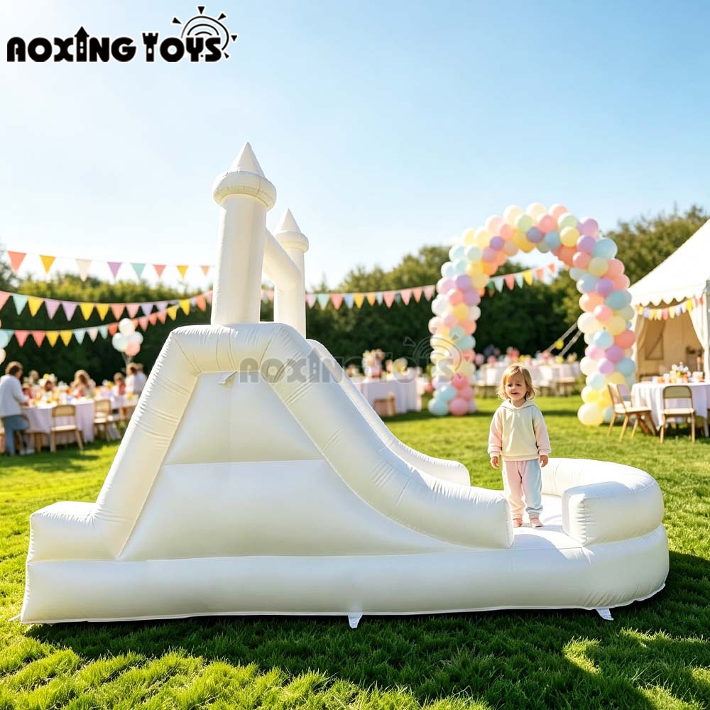Kids Outdoor Jumping Castle - บ้านลมเป่าลมสำหรับเด็กสีขาวทำจากพีวีซีพร้อมสไลเดอร์ บ้านลมสำหรับเล่นสนุกในงานวันเกิดและสนามหลังบ้าน
