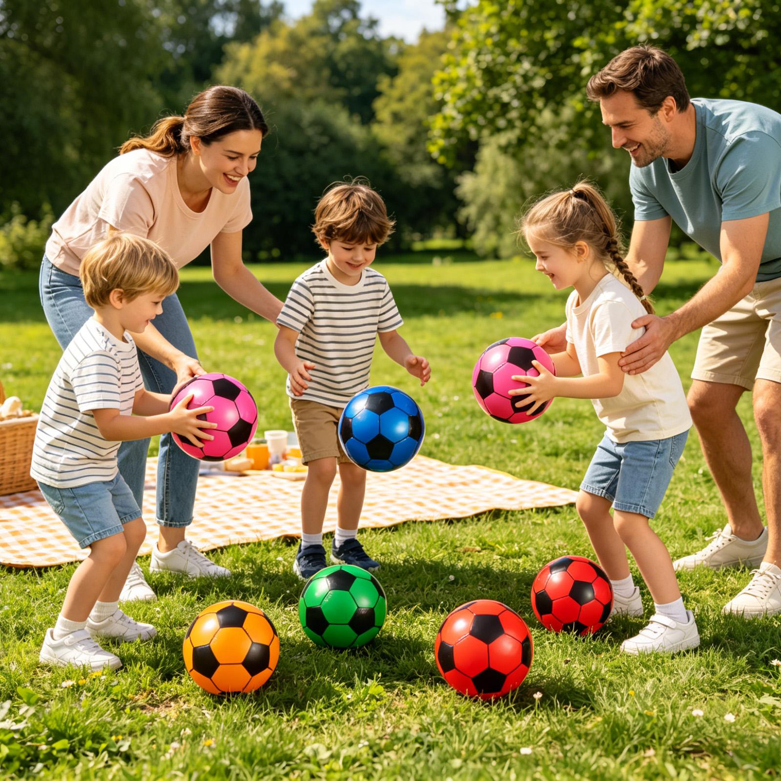 Kids Outdoor Yard - ลูกฟุตบอลเป่าลม 6 ชิ้น ของเล่นสระน้ำ 22 ซม.